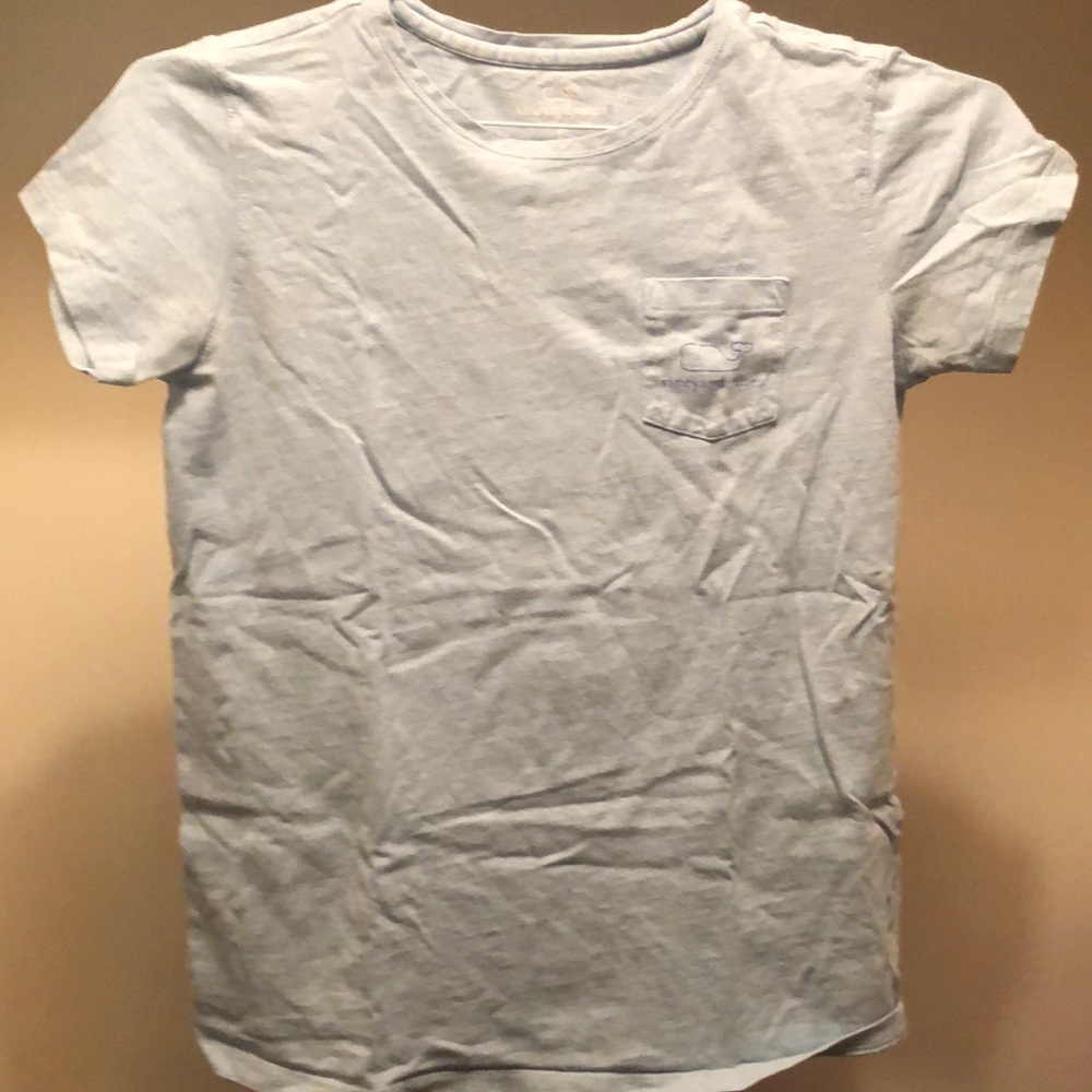 vineyard vines tee